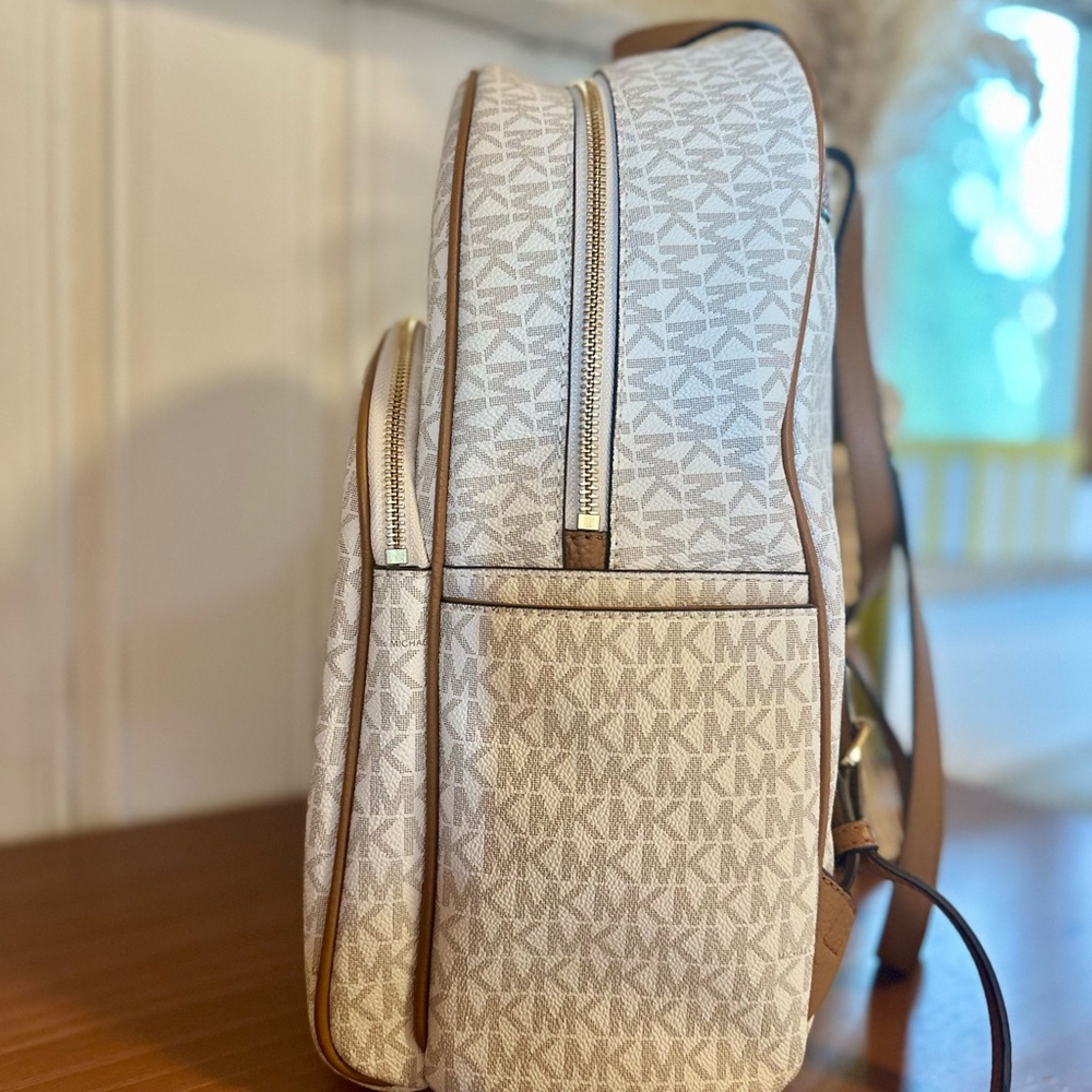 Michael Kors Large Abbey Cream Monogram Backpack - Picture 2 of 11